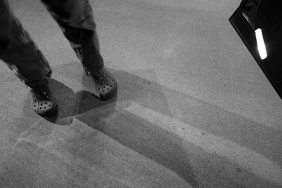 057 - Shoes